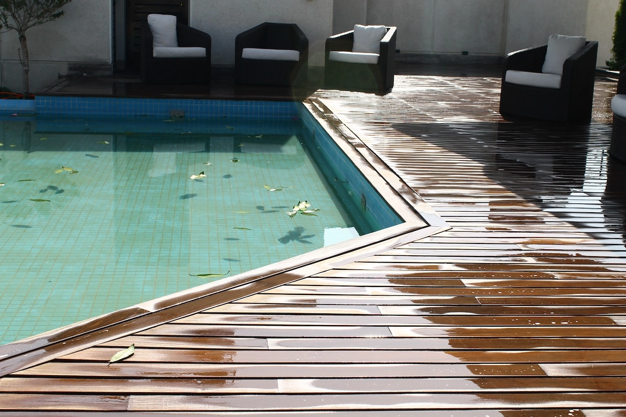 دیپلمات زعفرانیه